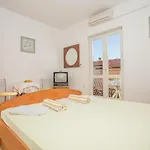 Nuic Pensión Makarska