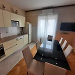 Nuic Makarska