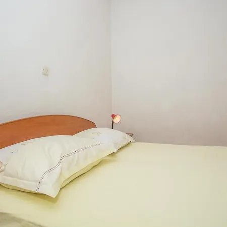 Gostinjska kuća Nuic 748
