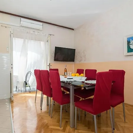 Gostinjska kuća Nuic 748